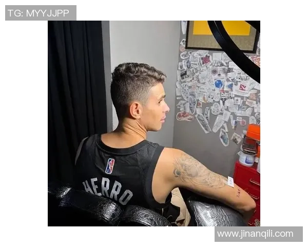 中超足球明星纹身背后的故事与意义探索